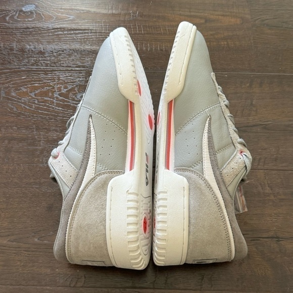 Fila X Staple Pigeon Low Top Sneaker Size 11 Men - Picture 7 of 10